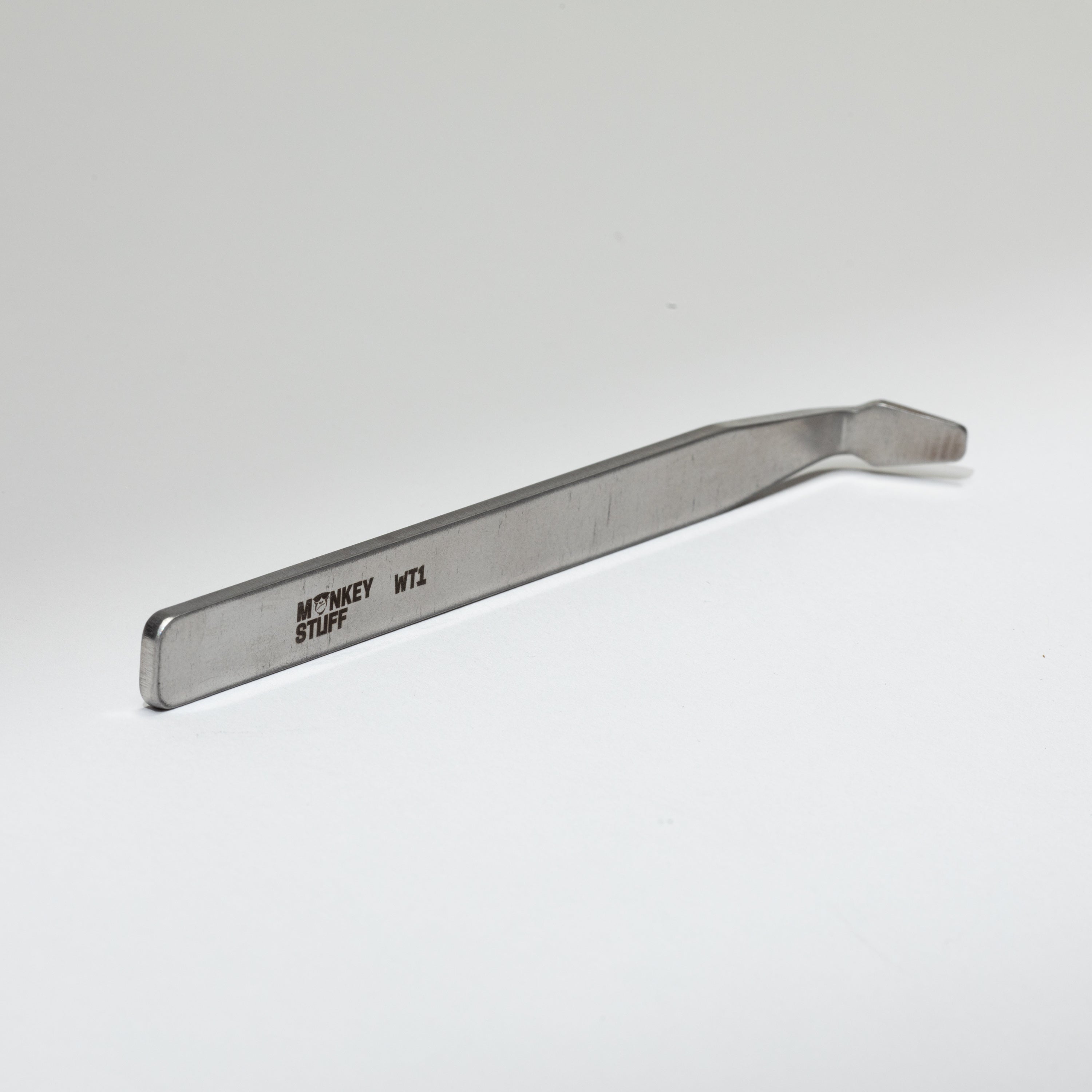 Monkey Stuff WT1 Wet Trimmer — stainless steel pottery trimming tool with blunted blade and 60-degree angle
